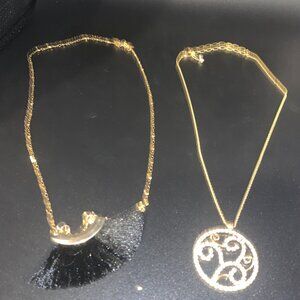 Lot of 2 Pendant Gold Tone Chain Necklaces